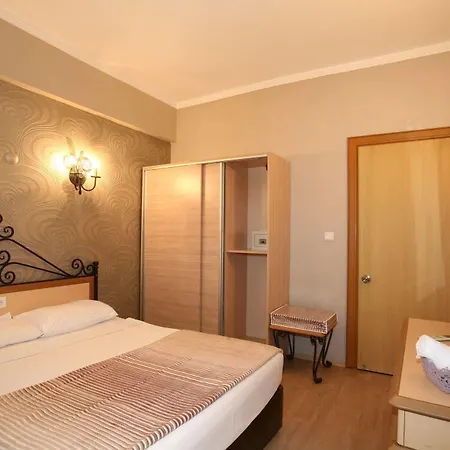 Bella Bravo Hotell 3*